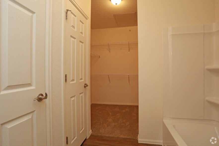 Gateway North Apartments For Rent in Firestone, CO