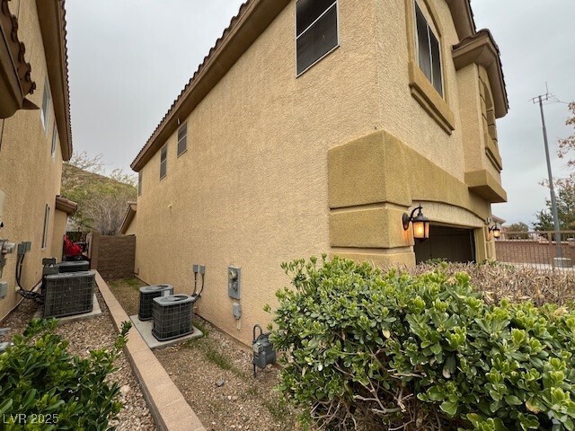 Building Photo - 129 Standing Stone St Rental