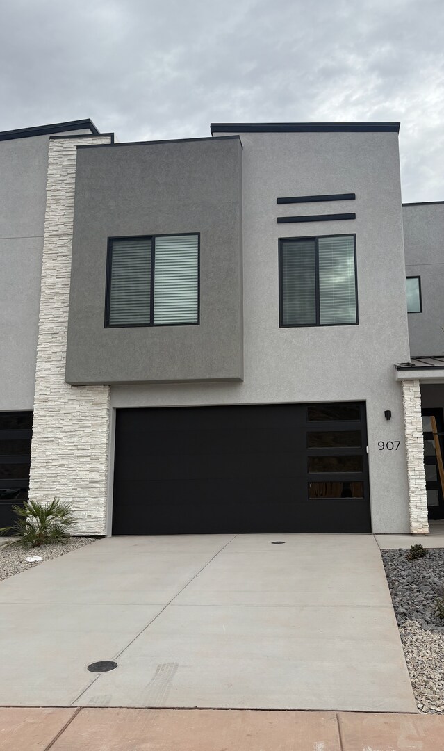 Building Photo - Brand New Townhome – Internet Included