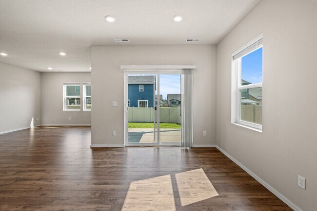 Photo - Newer 4 Bed 2 Bath DR Horton Home in Indian Trail