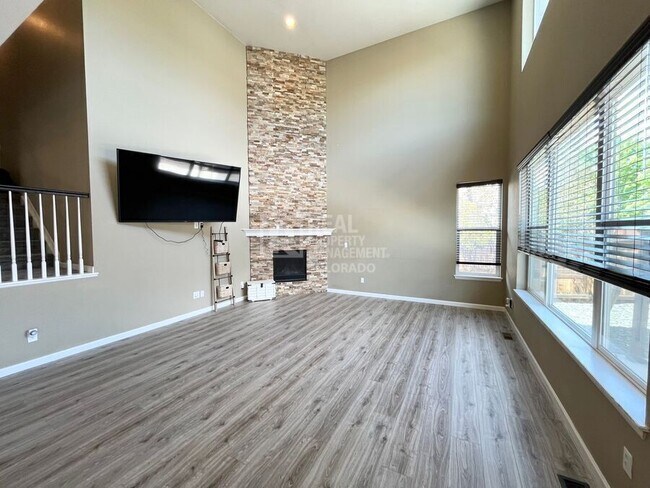 Photo - 312 Cade St