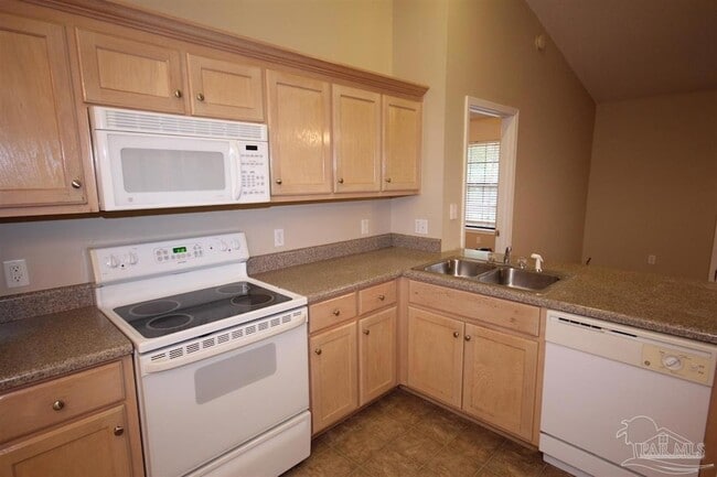 Photo - 6250 Starhill Dr