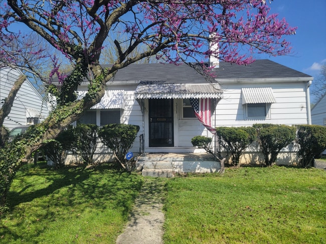 Building Photo - 311 Ernst Ave