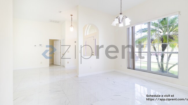 Photo - 2732 Wingfield Pl
