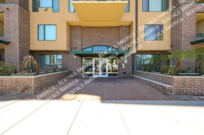 Photo - 17 W Vernon Ave Unidad 307