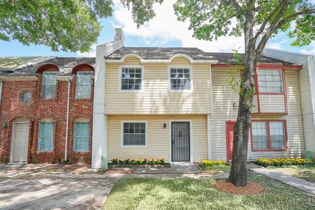 Building Photo - 1255 Witte Rd Unit 17 Rental