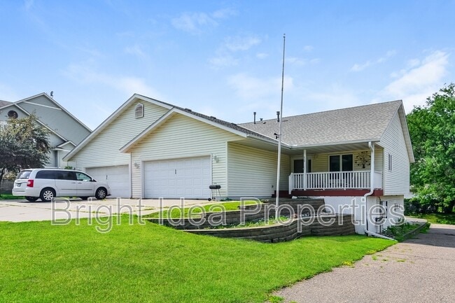 Building Photo - 622 Pleasant Dr Rental