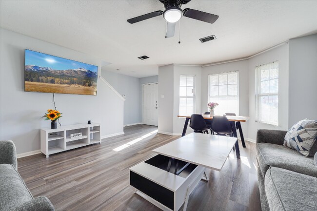 Photo - 23311 Richards Rd