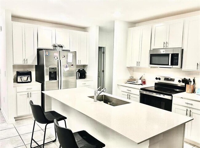 Photo - 1835 Weir Blvd