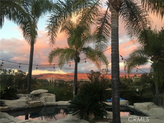 Building Photo - 10071 Highcliff Dr