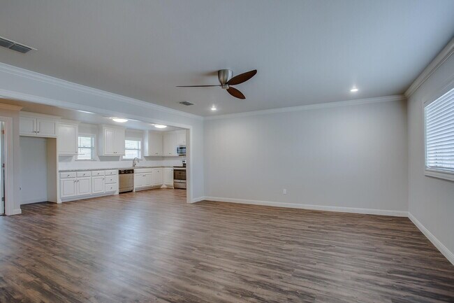 Photo - 3207 37th St