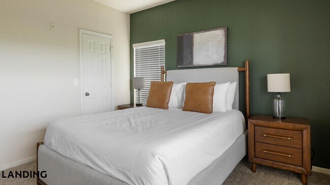 3250 Hudson Crossing Unidad 638