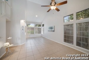 Photo - 14718 Hillside View