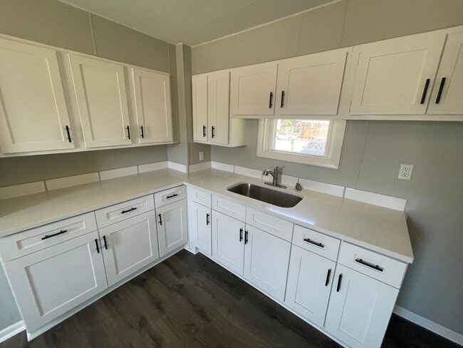 Photo - 4 bedroom home ready now!