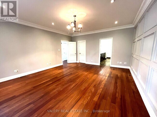 Photo - 32 Belvedere Dr