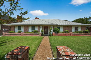 Photo - 3413 Foxbriar Ln