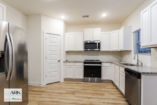 5418 Bluebell Cir