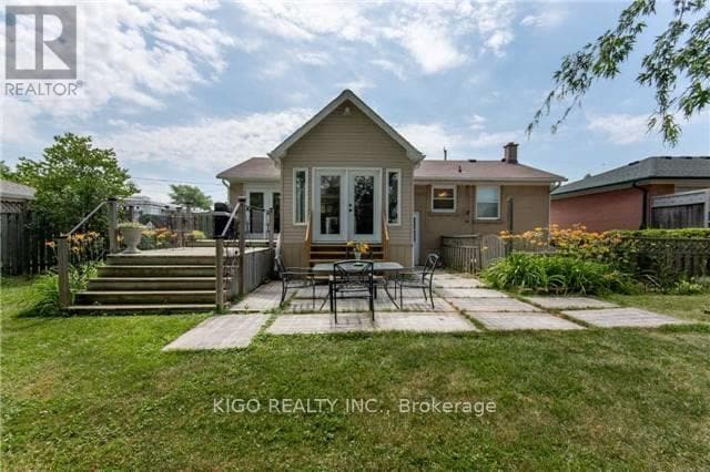 Photo - 39 McGilvray Crescent