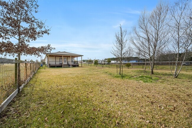 Building Photo - 1025 Arizona Dr