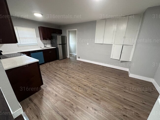 Photo - 820-822 N Belmont Ave Unit 820 N Belmont
