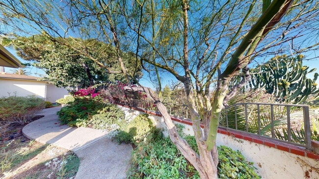 Photo - 4335 Ridgeway Dr