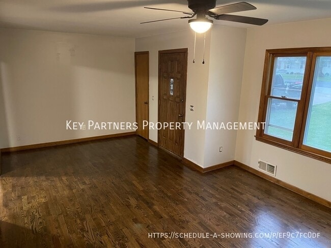 Photo - 501 NE 88th St