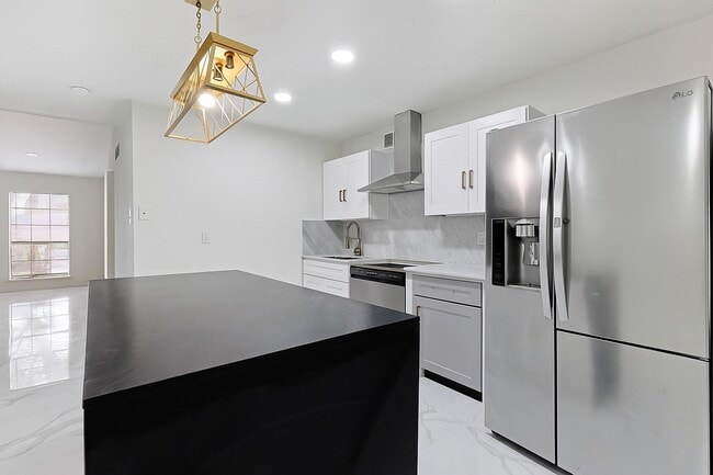 Photo - 6814 Loch Langham Dr