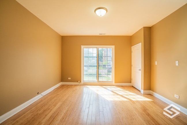 1231 S Avers Ave Unit 3