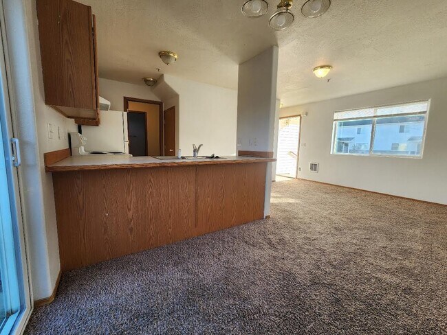 Photo - 311 N Handy St