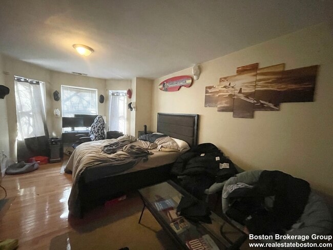 Photo - 71 Gainsborough St Unit 101