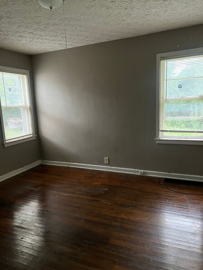 Photo - 1314 Medford Ave Unit 1314 Medford Ave