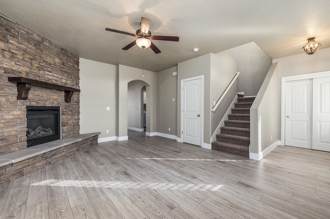 Photo - 5344 W Los Flores St