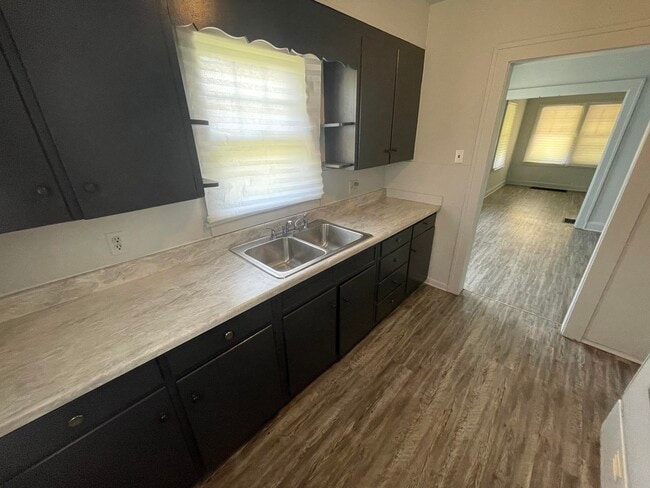 Photo - 1207 Cleveland-