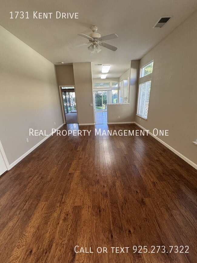 Photo - 1731 Kent Dr