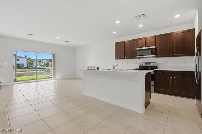 Photo - 15368 Wildflower Cir