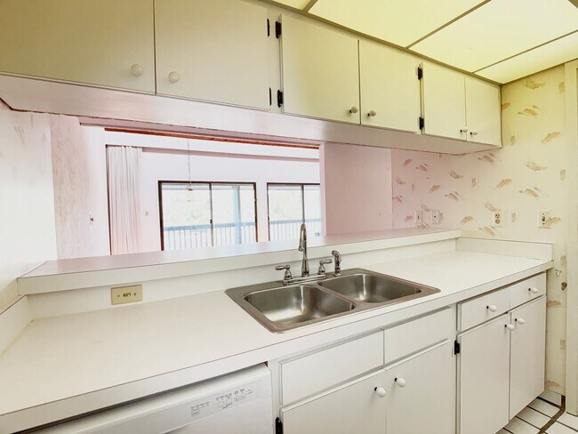 Photo - Charming 1-bedroom, 1-bath Gem in the Grenelefe Community!