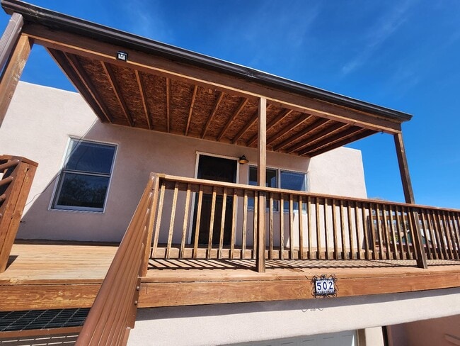 Photo - 502 Alicia St