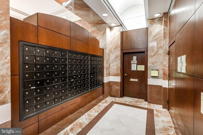 Photo - 4801 Fairmont Ave Unit 713