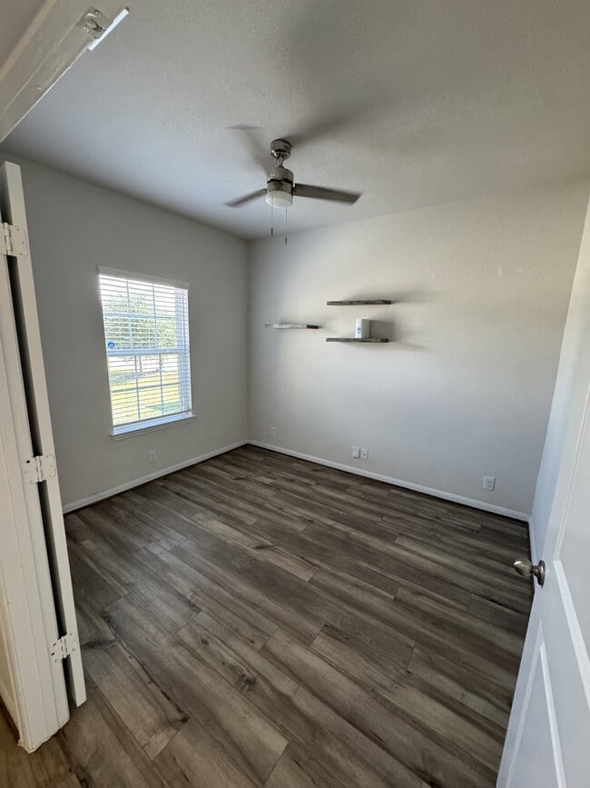 7510 Boxing Elm