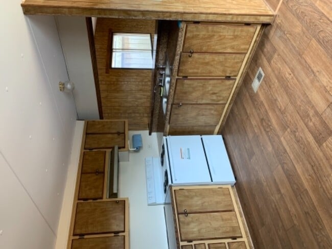 Photo - 299 Canal Trce