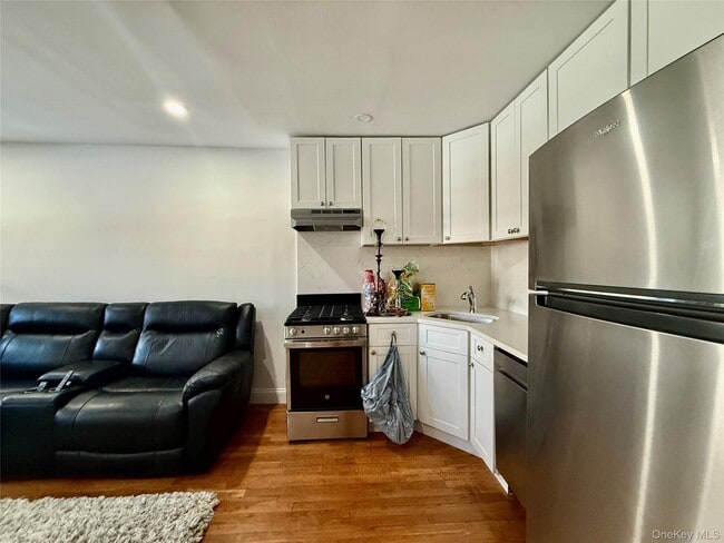 Photo - 765 Shore Rd Unit 1N