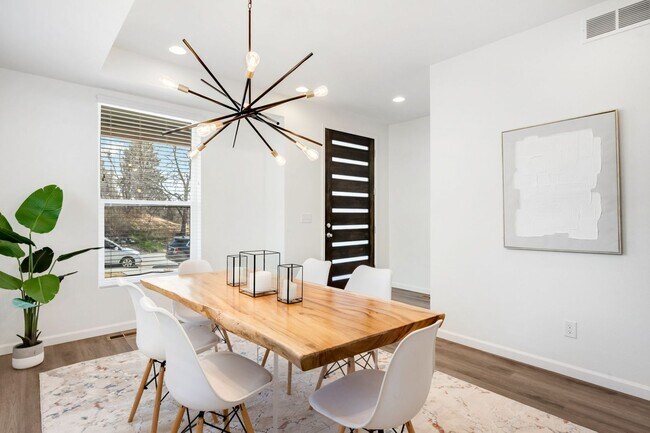 Photo - Spacious 5-Bedroom Duplex in Denver Near Sloan’s Lake