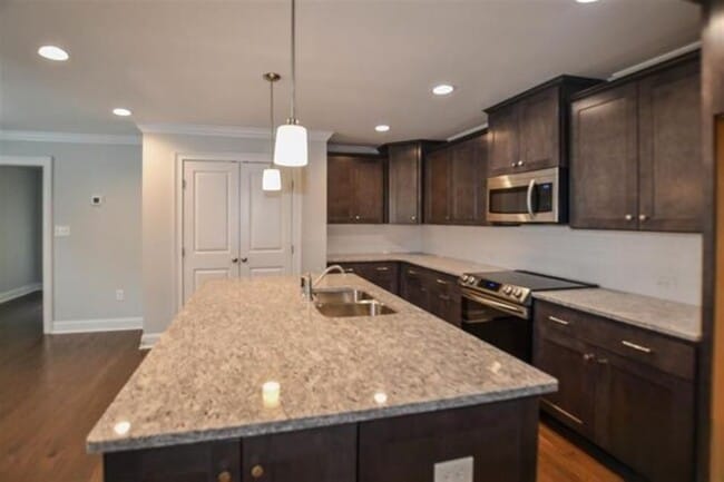 Photo - 113 Gary Allen Blvd