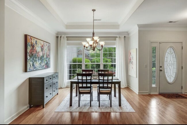 Photo - 6925 Sunnywood Dr