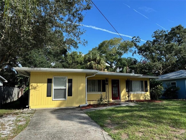Photo - 1727 Douglas Ave