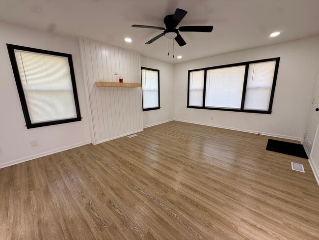 Área de sala de estar - 12 Moore St