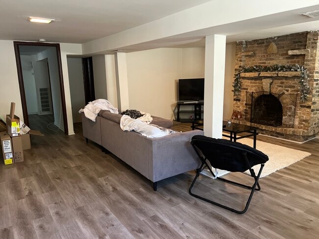 Photo - 3762 N Kenmore Ave Unit 1N