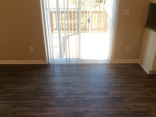 Photo - 2938 Deep Cove Dr NW