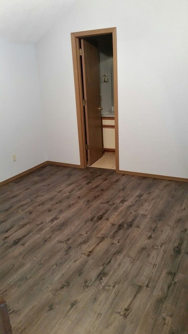 Photo - Nice 2 bedroom 2 bath Loft apartment in Br... Unit 6