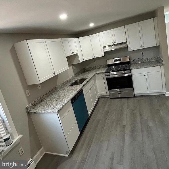 Photo - 113 W 22nd St